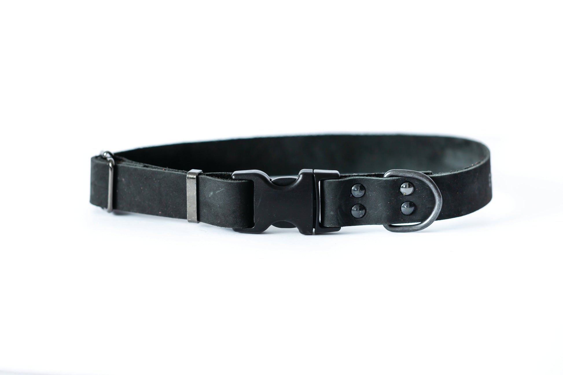 Sport Style Midnight Black Leather Dog Collar - Boske.store
