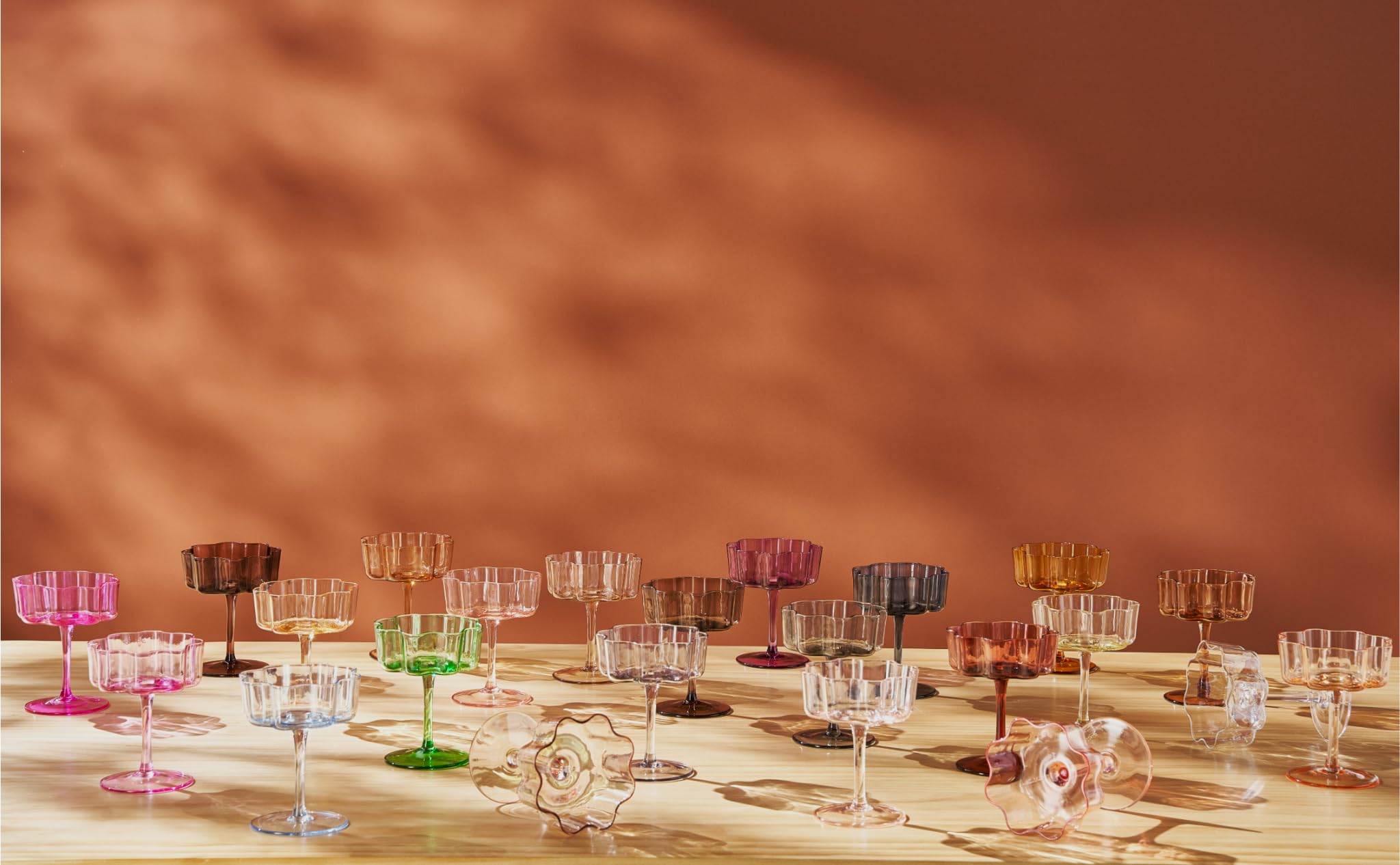 Flower Wave Coupe Cocktail Colored Glasses | Set of 6 | Venus Brown Colors - Boske.store