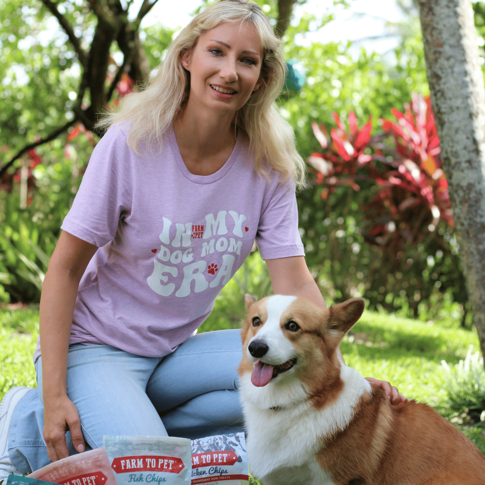 "Dog Mom Era" T-shirt | Paw - fect Gift for Dog Moms - Boske.store