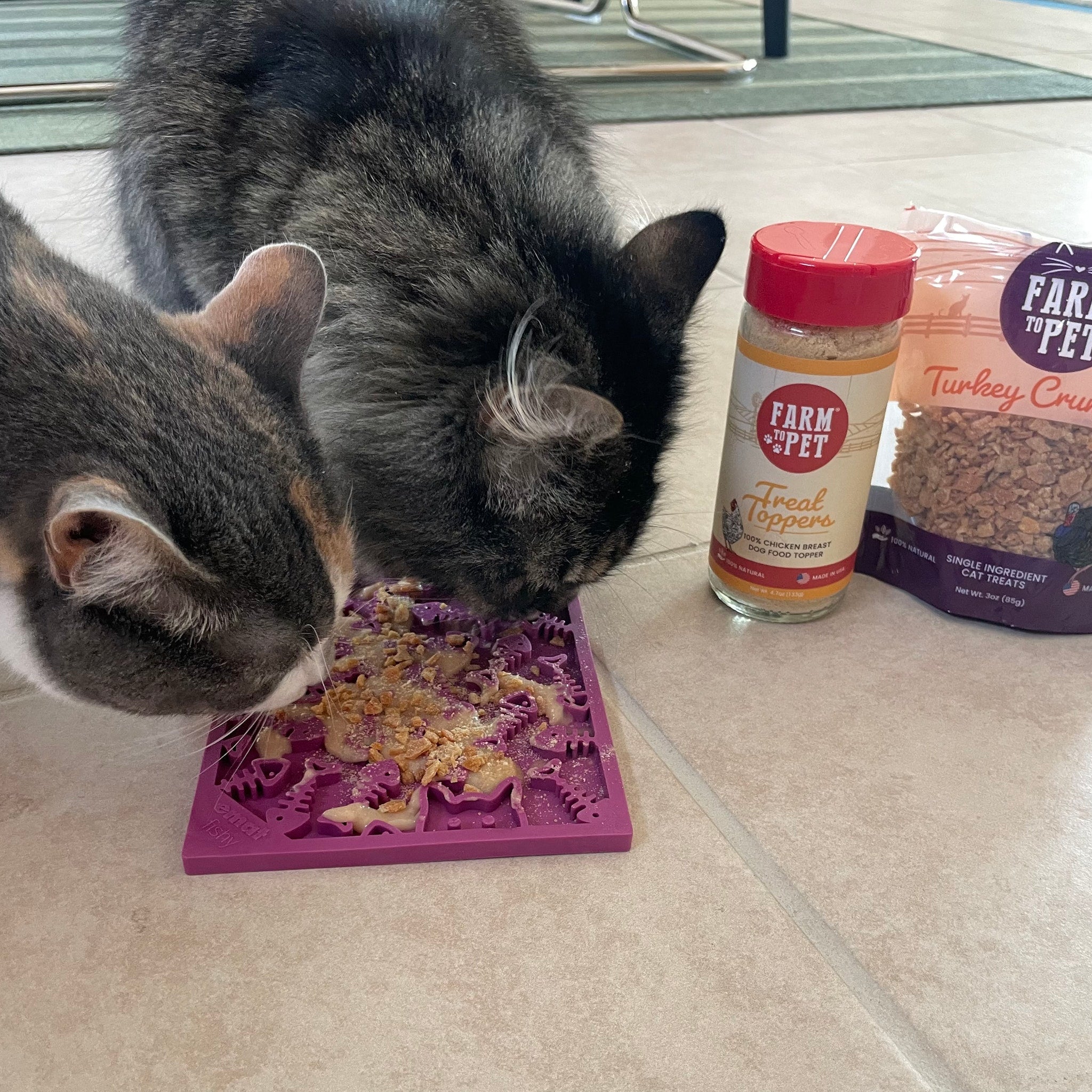 Lick Mats for Cats and Small Dogs - Boske.store