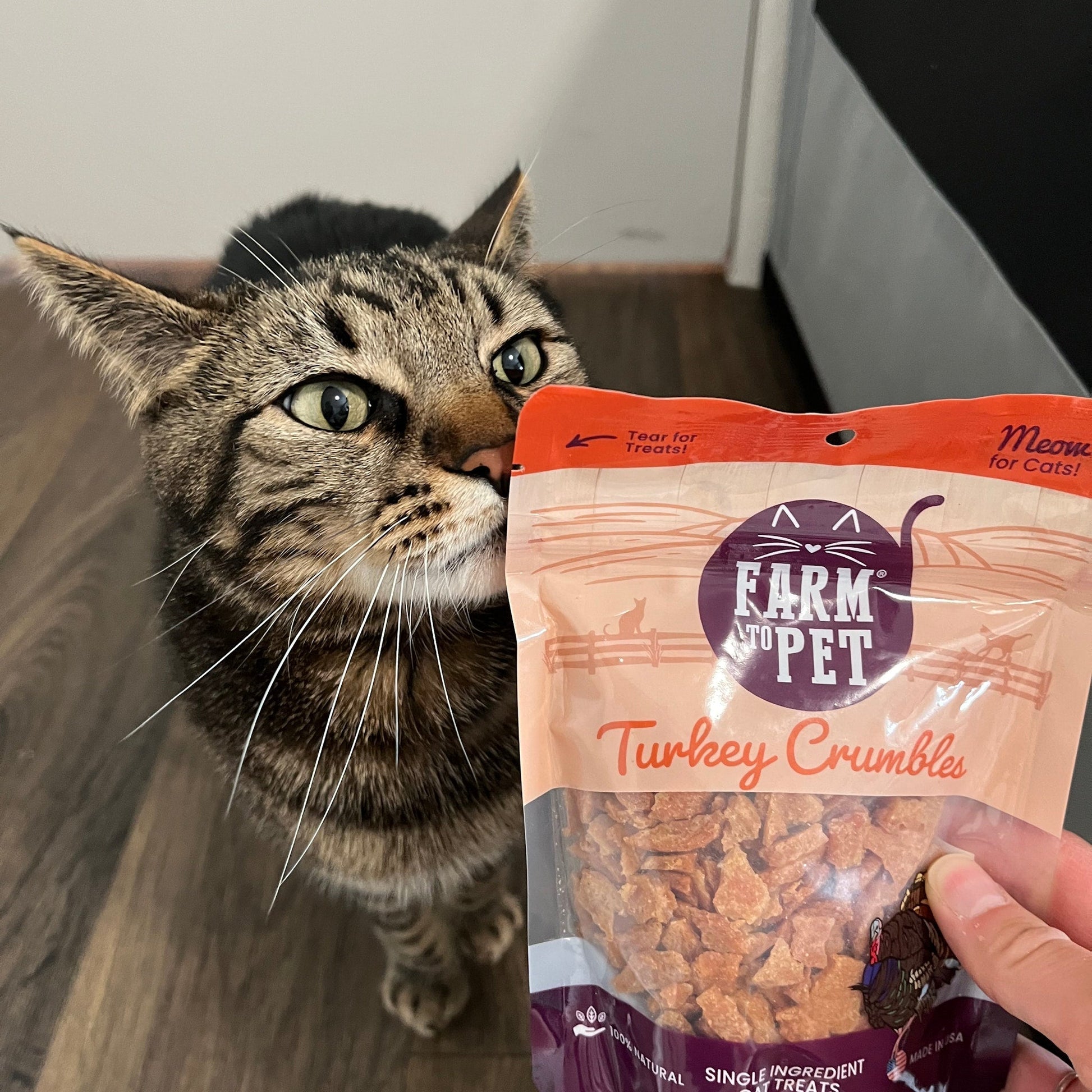 Turkey Crumbles for Cats | Grain - Free Cat Treats - Boske.store