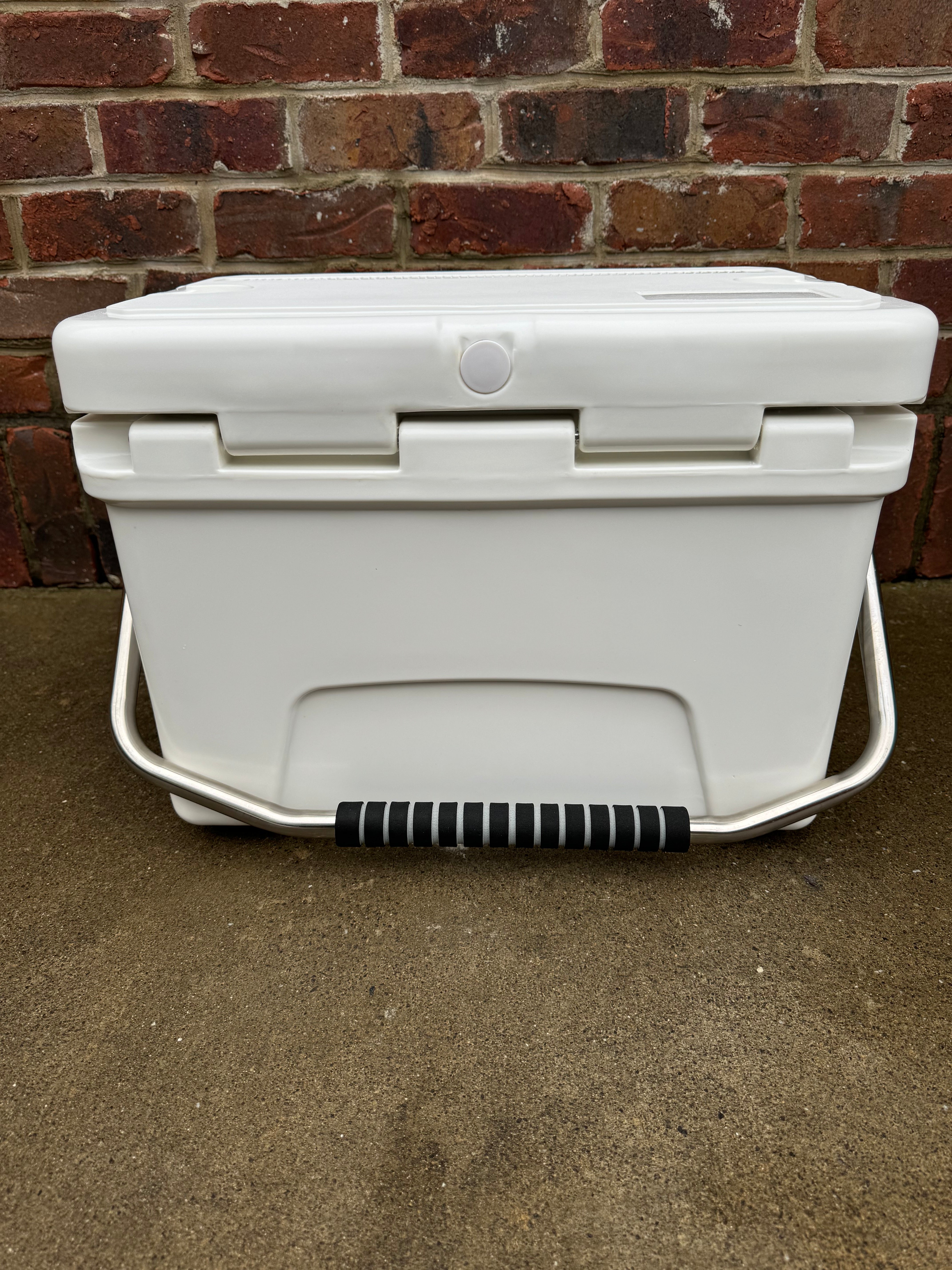Polar Bear 20 Hard Cooler - Boske.store