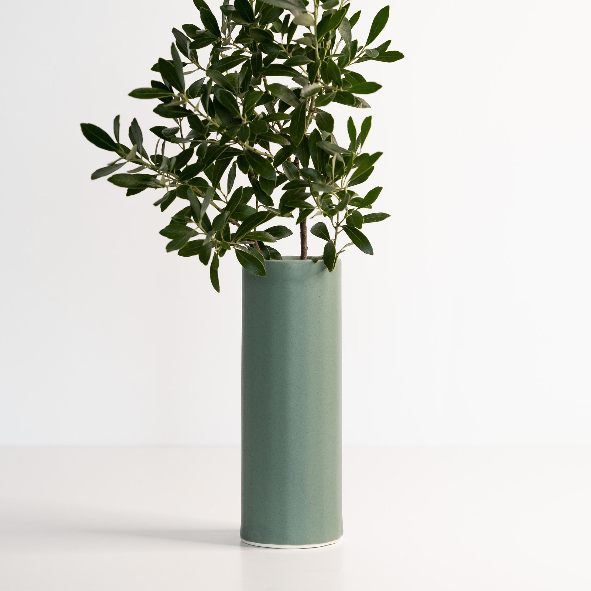 Bloom Vase - Handmade Porcelain Flower Vase - Boske.store