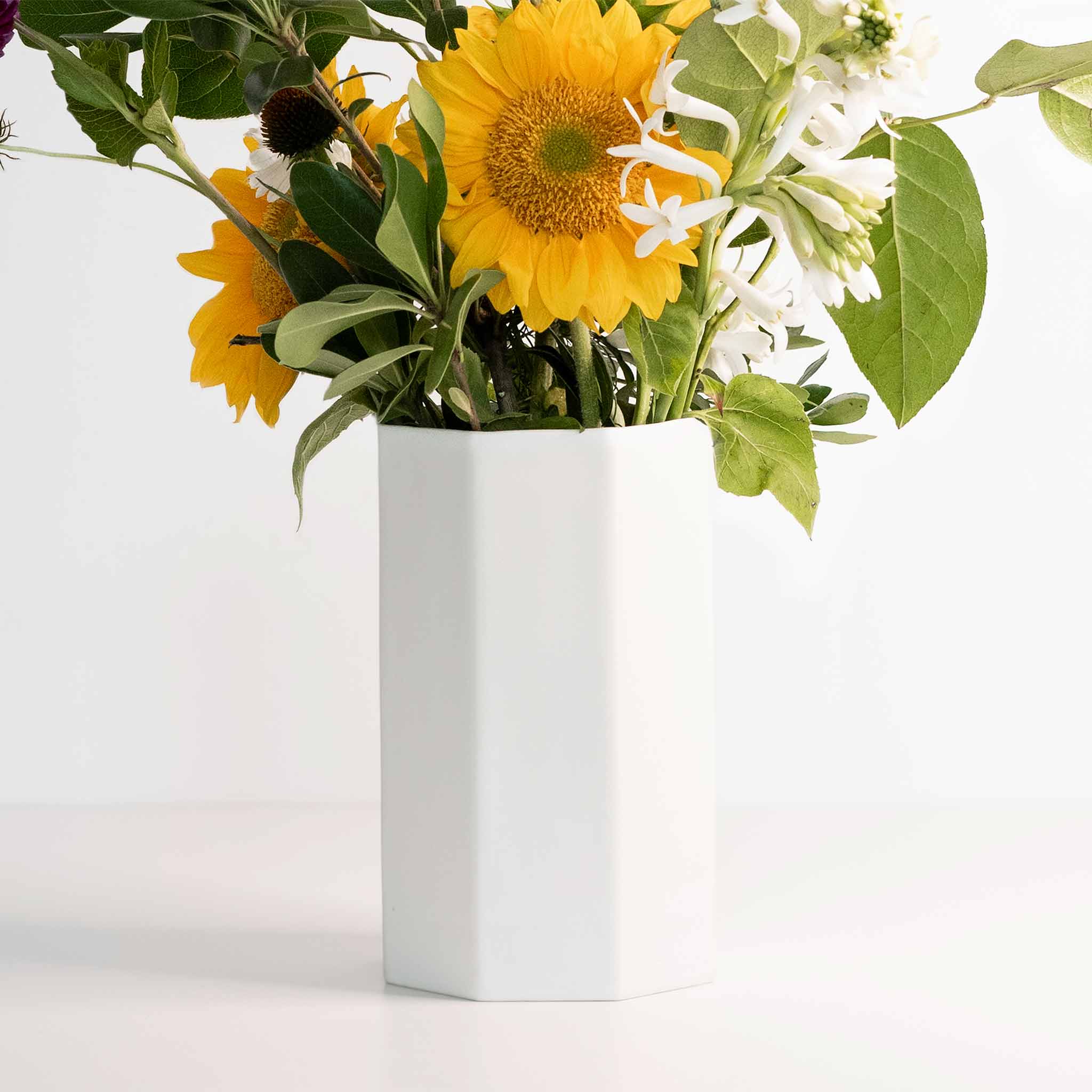 Handmade Porcelain Bouquet Vase - Boske.store