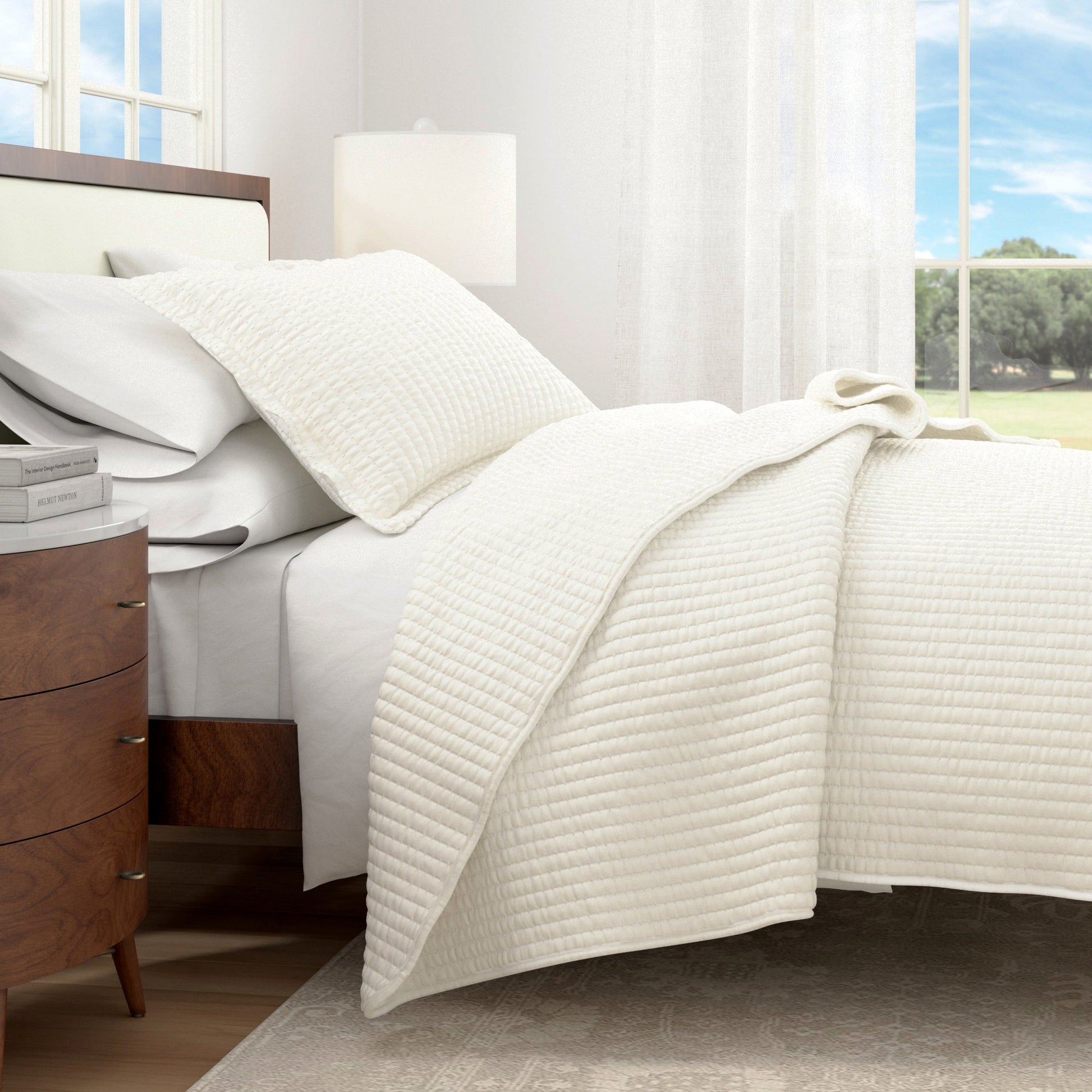 3 - Piece Solid Quilt - Alicia Collection - Boske.store