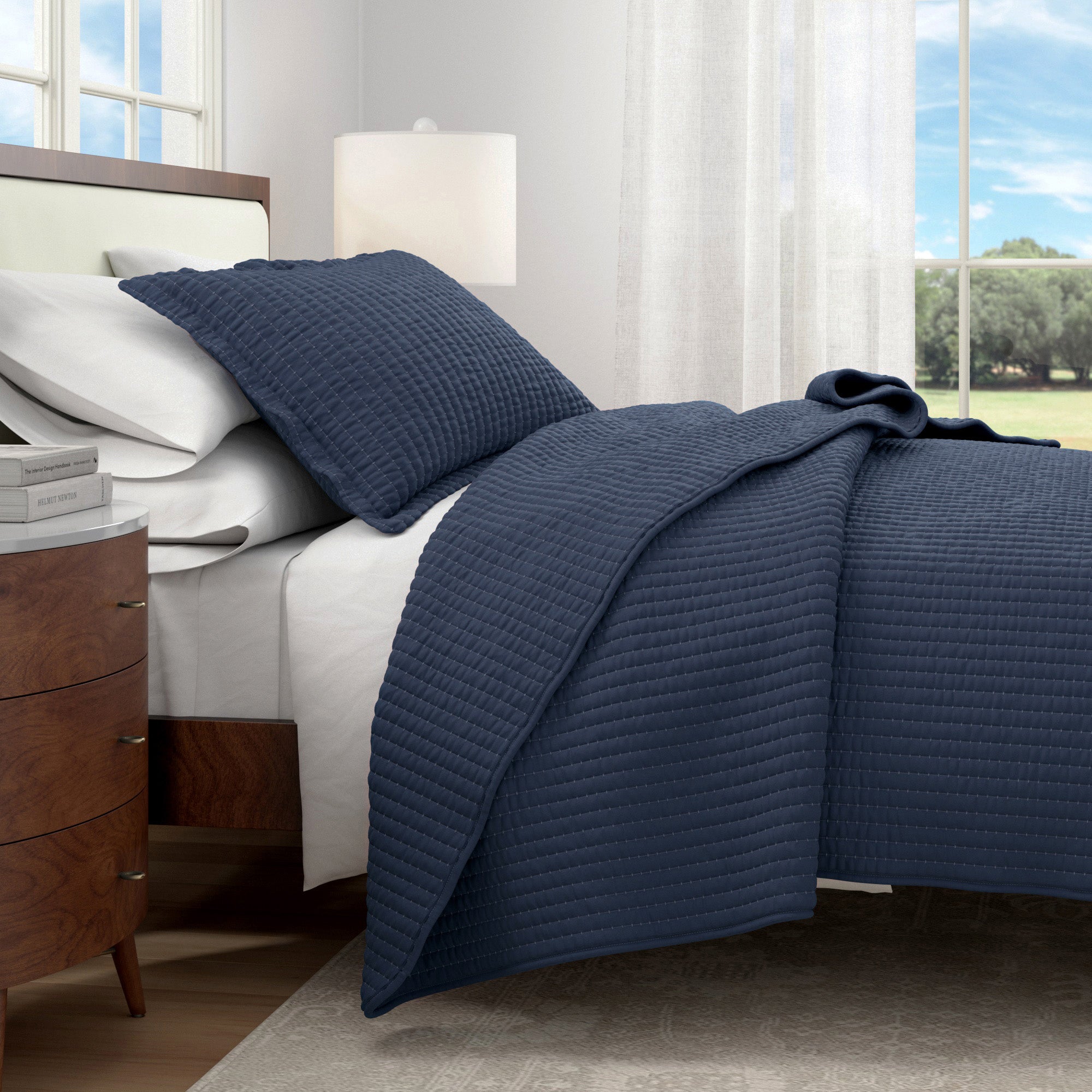3 - Piece Solid Quilt - Alicia Collection - Boske.store