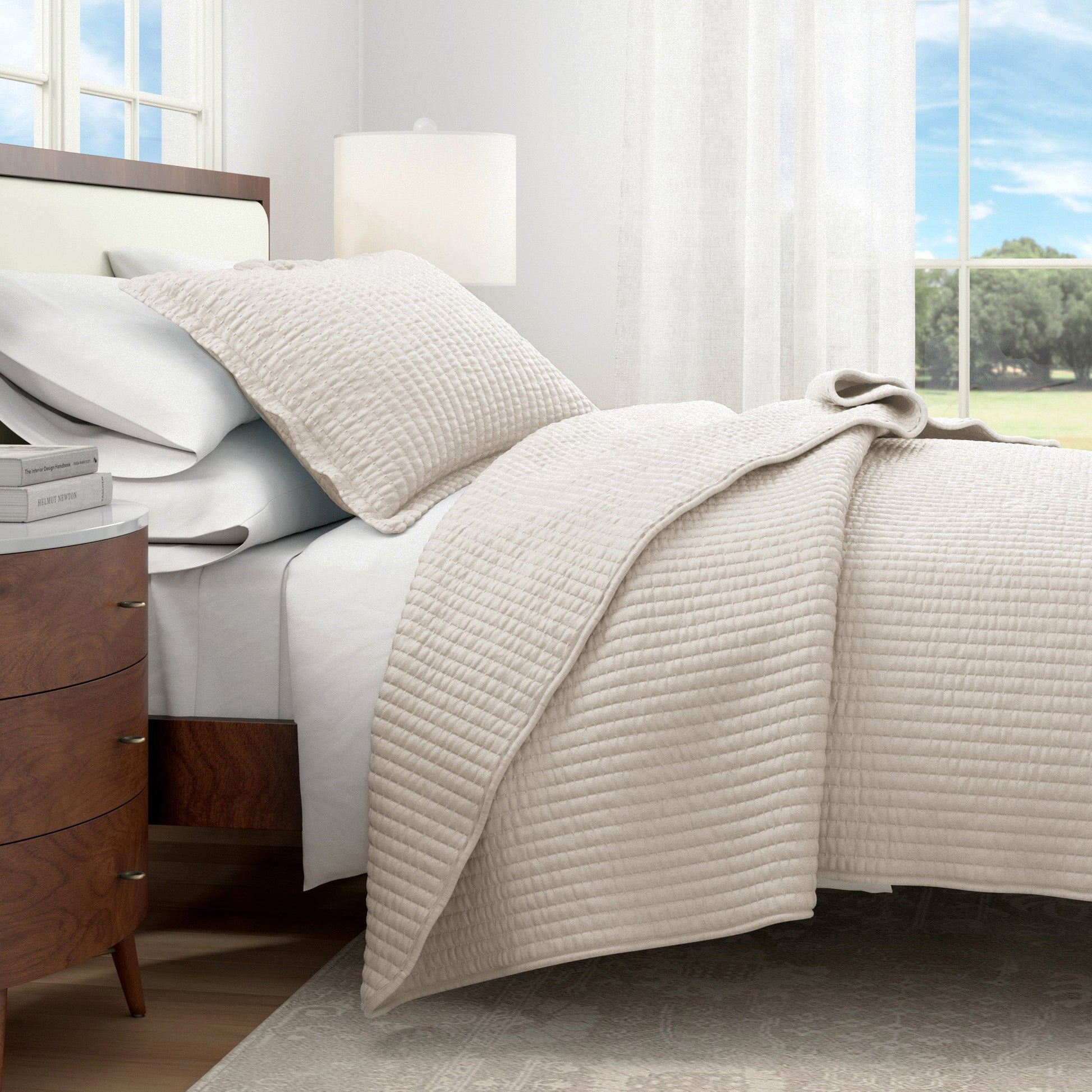 3 - Piece Solid Quilt - Alicia Collection - Boske.store
