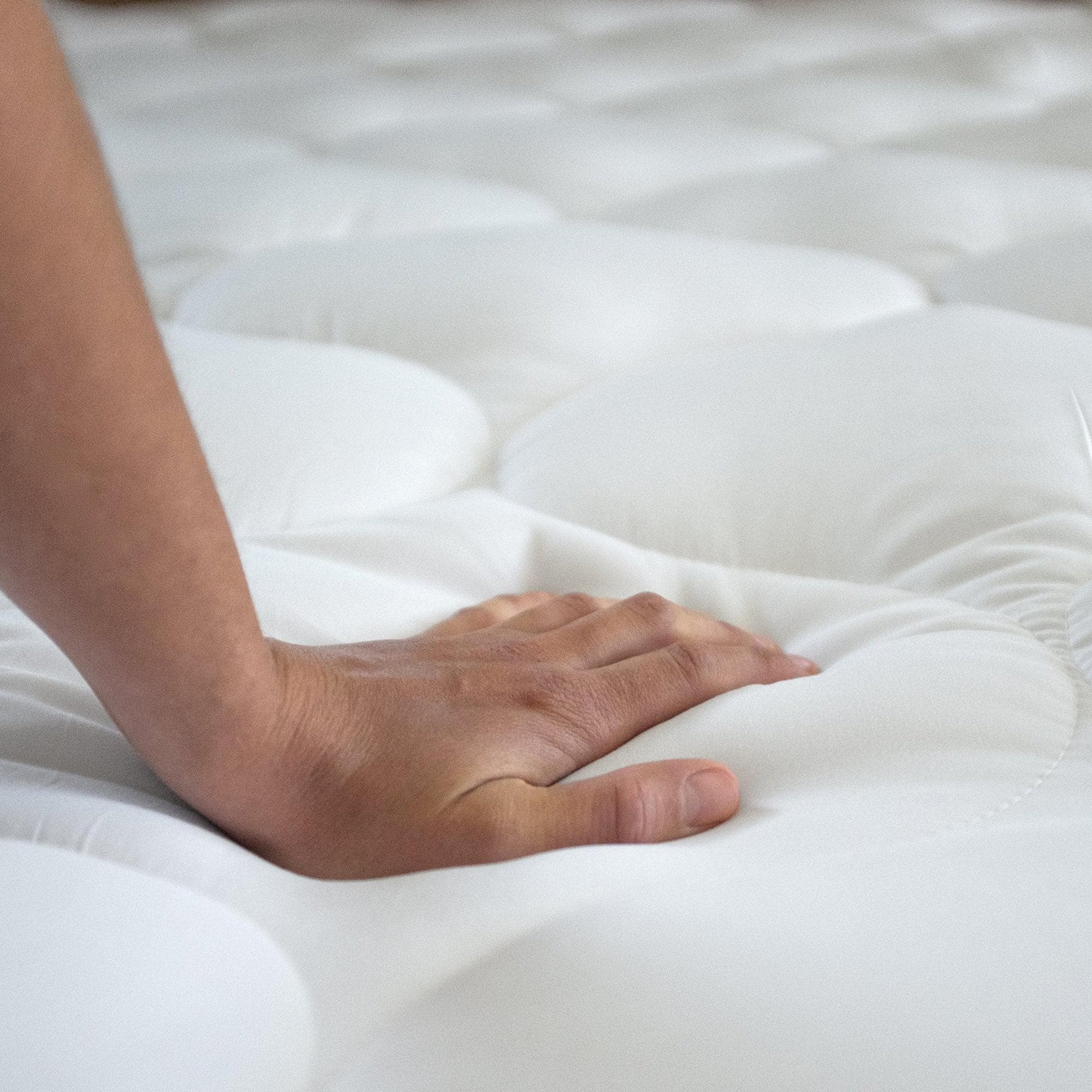 2 Inch Thick Hypoallergenic Mattress Topper - Kyla Collection - Boske.store