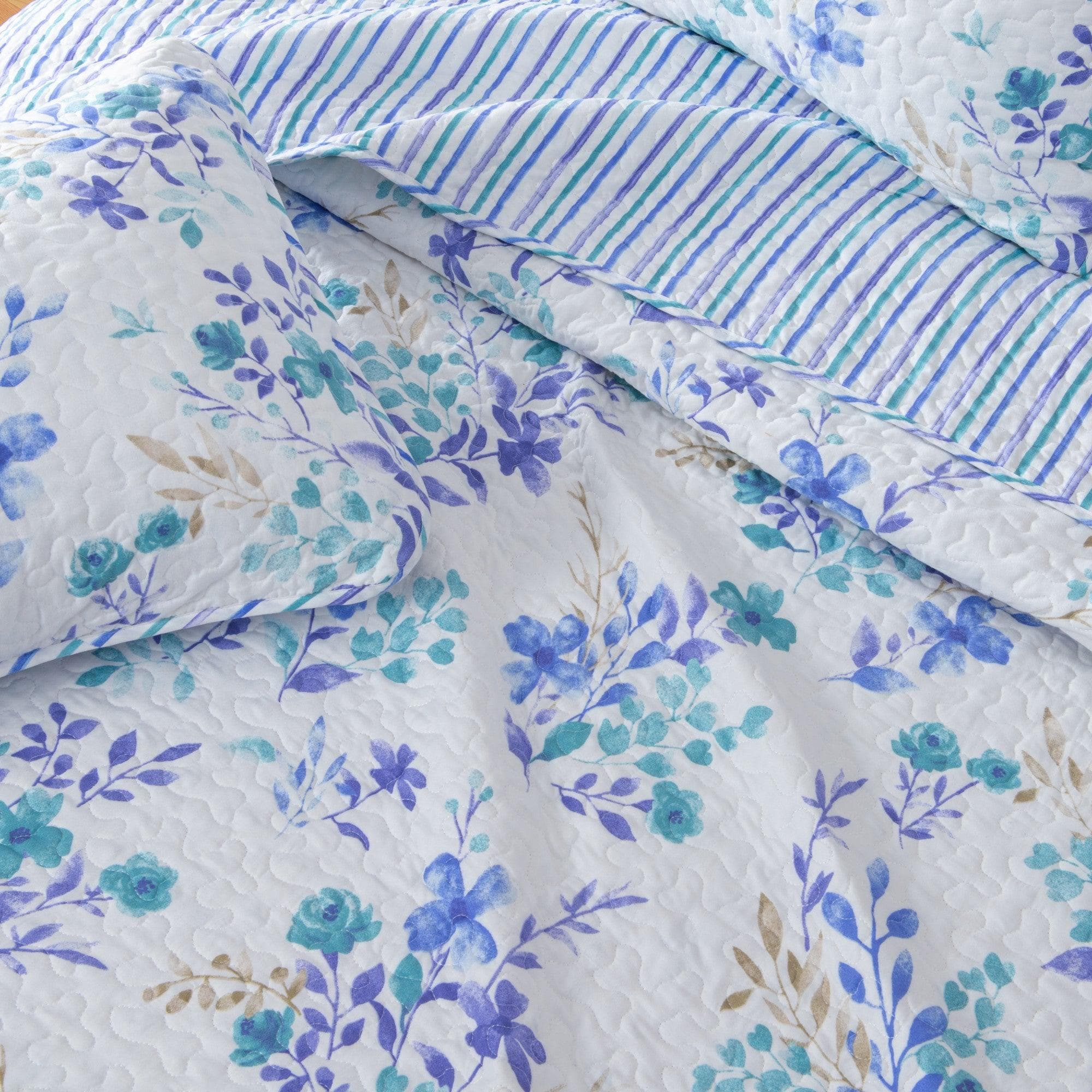 3 - Piece Floral Quilt Set - April Morning - Boske.store