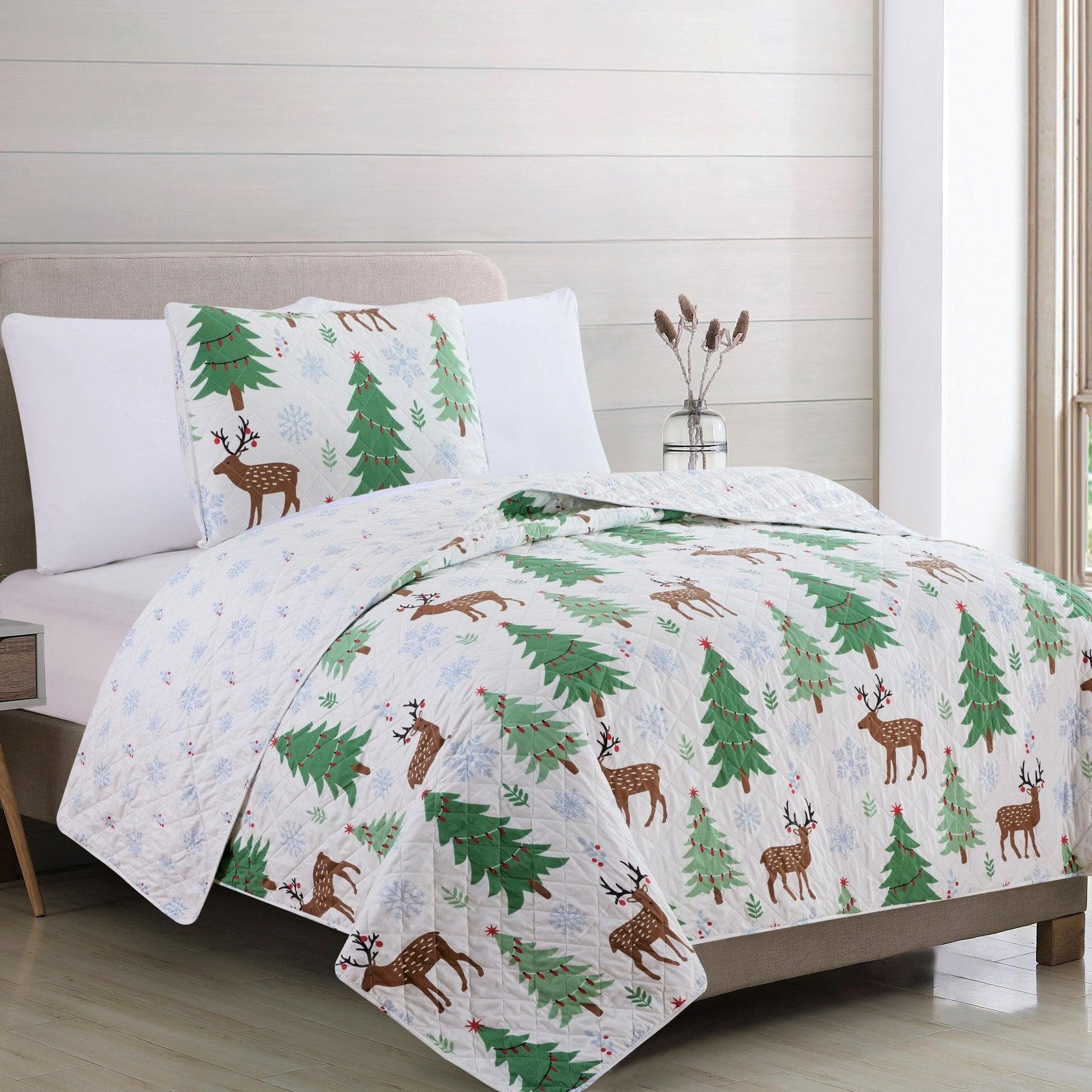 3 - Piece Holiday Quilt - Holly Collection - Boske.store