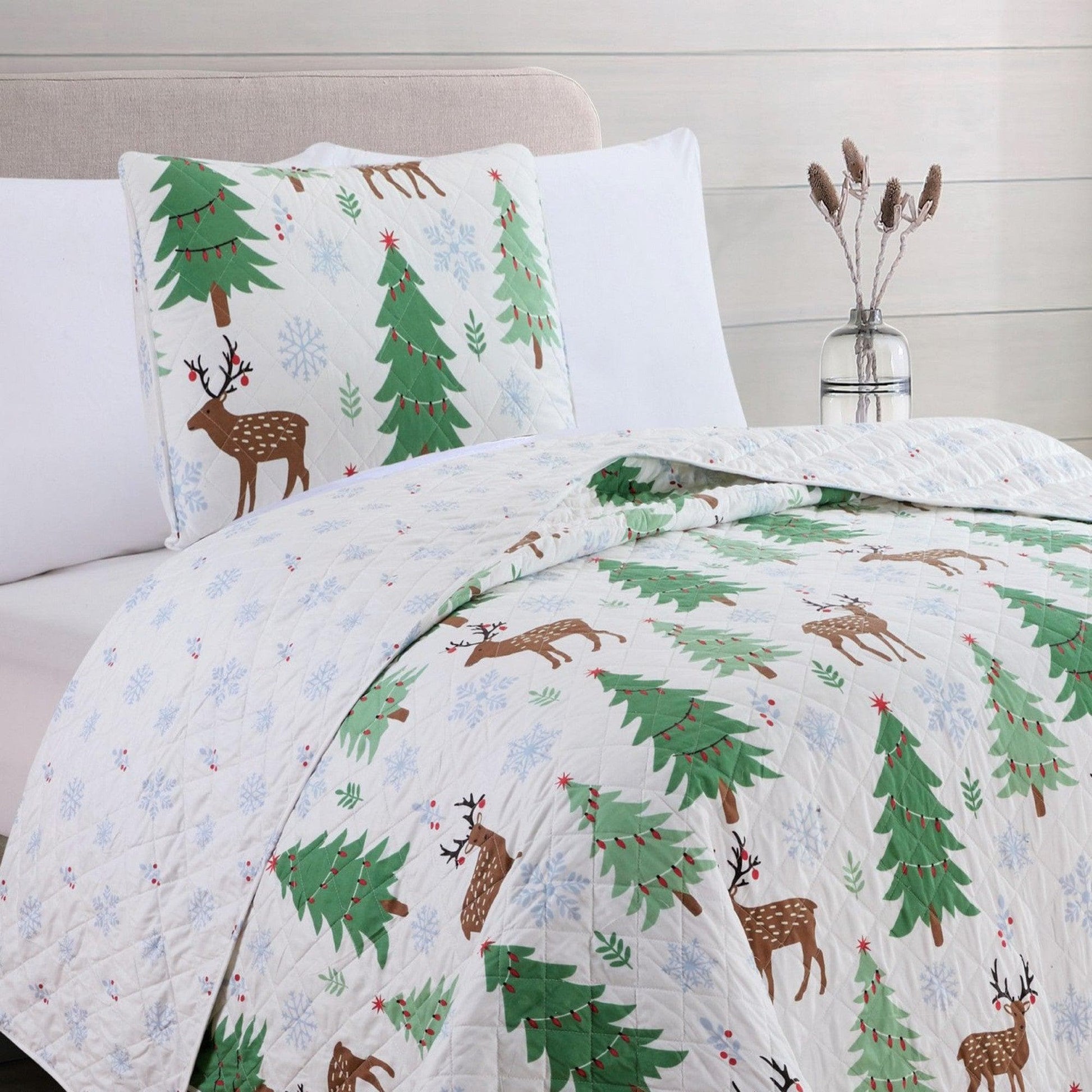 3 - Piece Holiday Quilt - Holly Collection - Boske.store