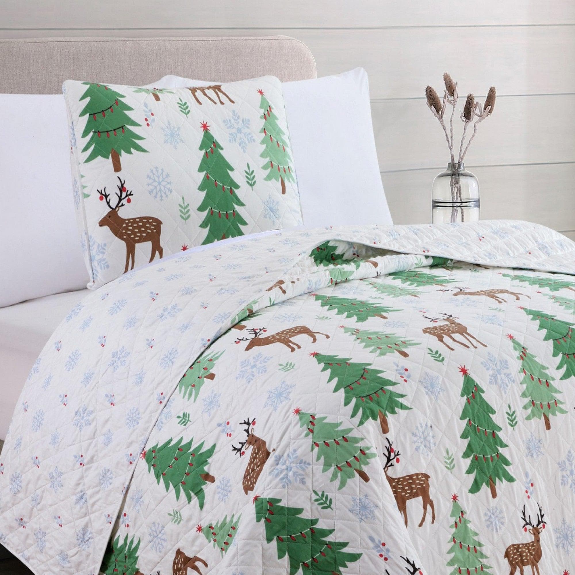 3 - Piece Holiday Quilt - Holly Collection - Boske.store