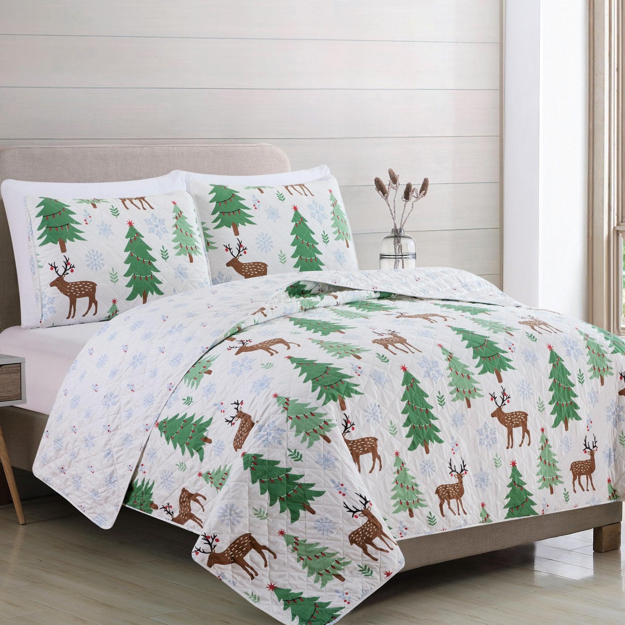 3 - Piece Holiday Quilt - Holly Collection - Boske.store