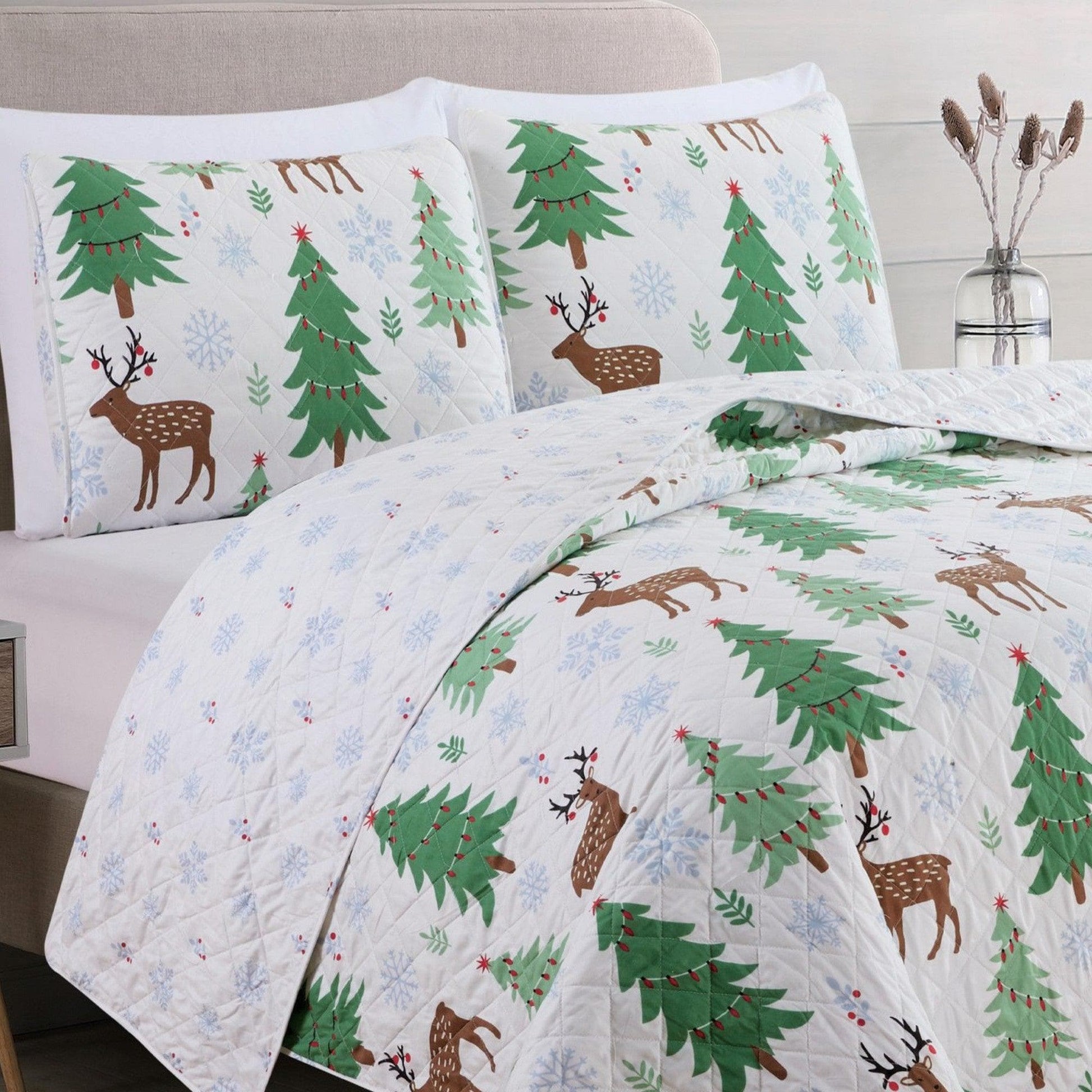 3 - Piece Holiday Quilt - Holly Collection - Boske.store