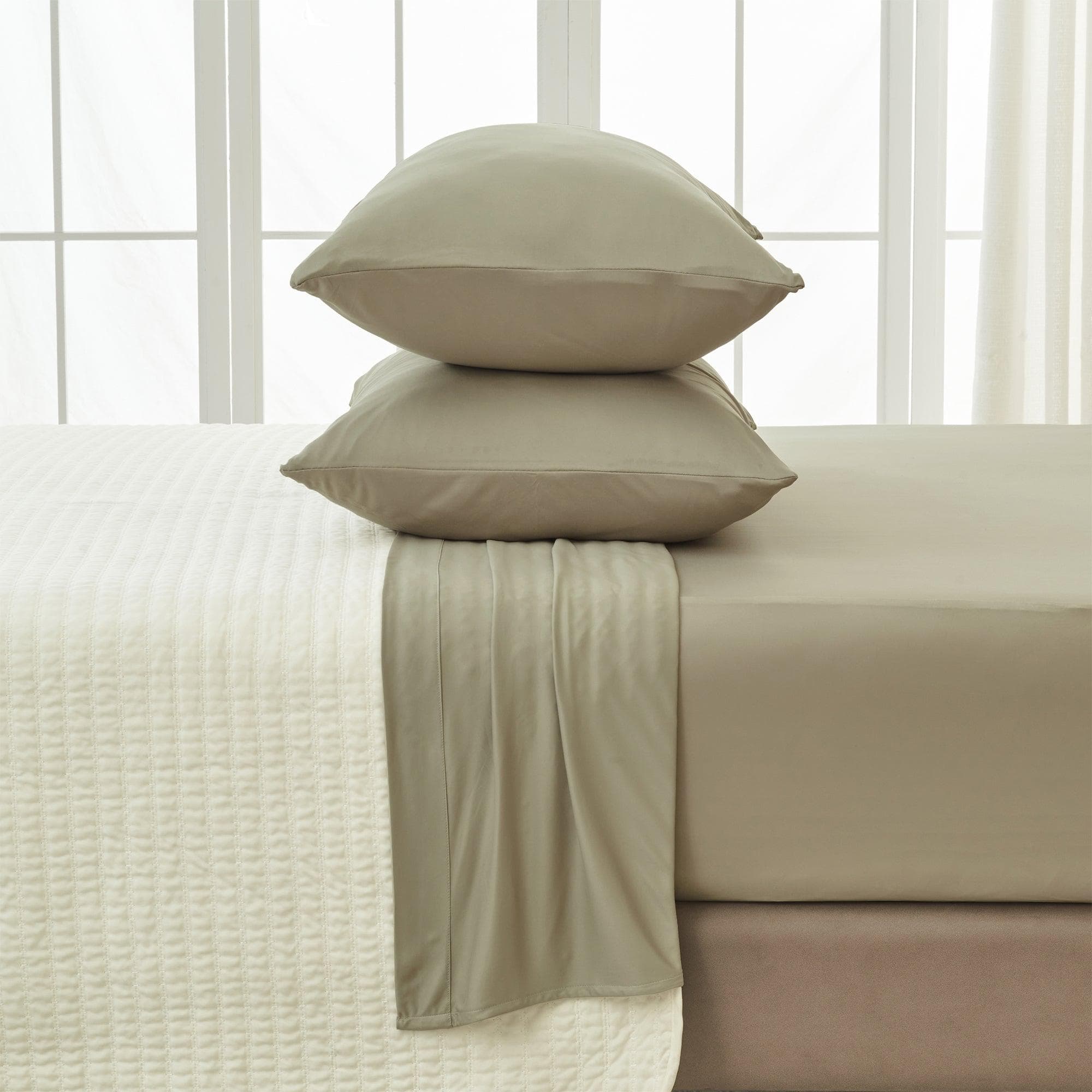 4 - Piece Interlock Microfiber Sheet Set - Mackenna Collection - Boske.store