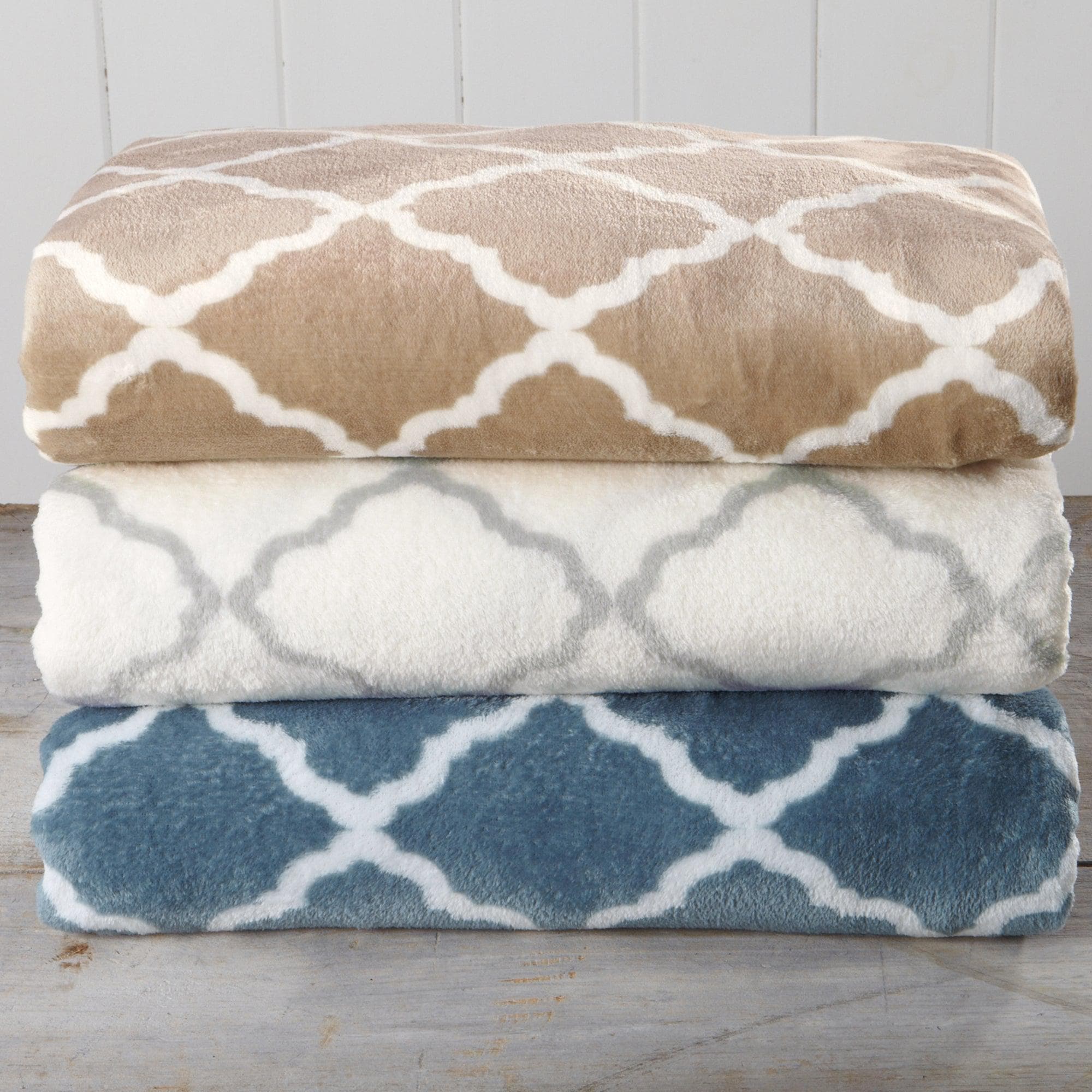 4 - Piece Printed Plush Sheet - Velvet Luxe Lattice Collection - Boske.store