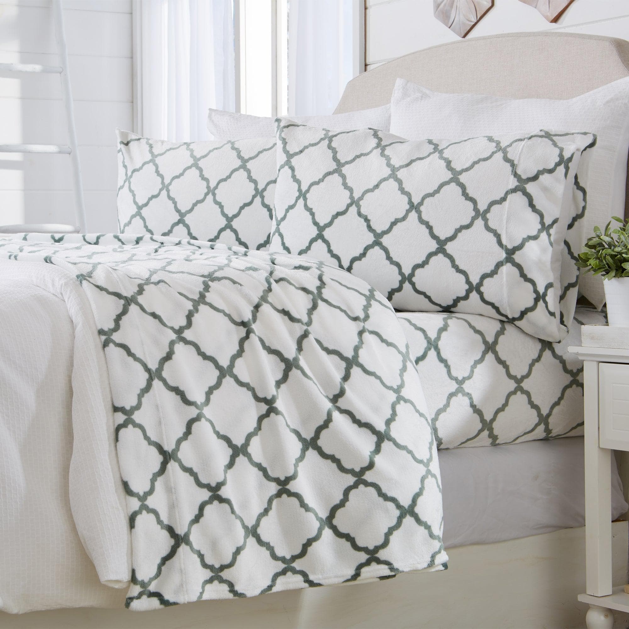 4 - Piece Printed Plush Sheet - Velvet Luxe Lattice Collection - Boske.store