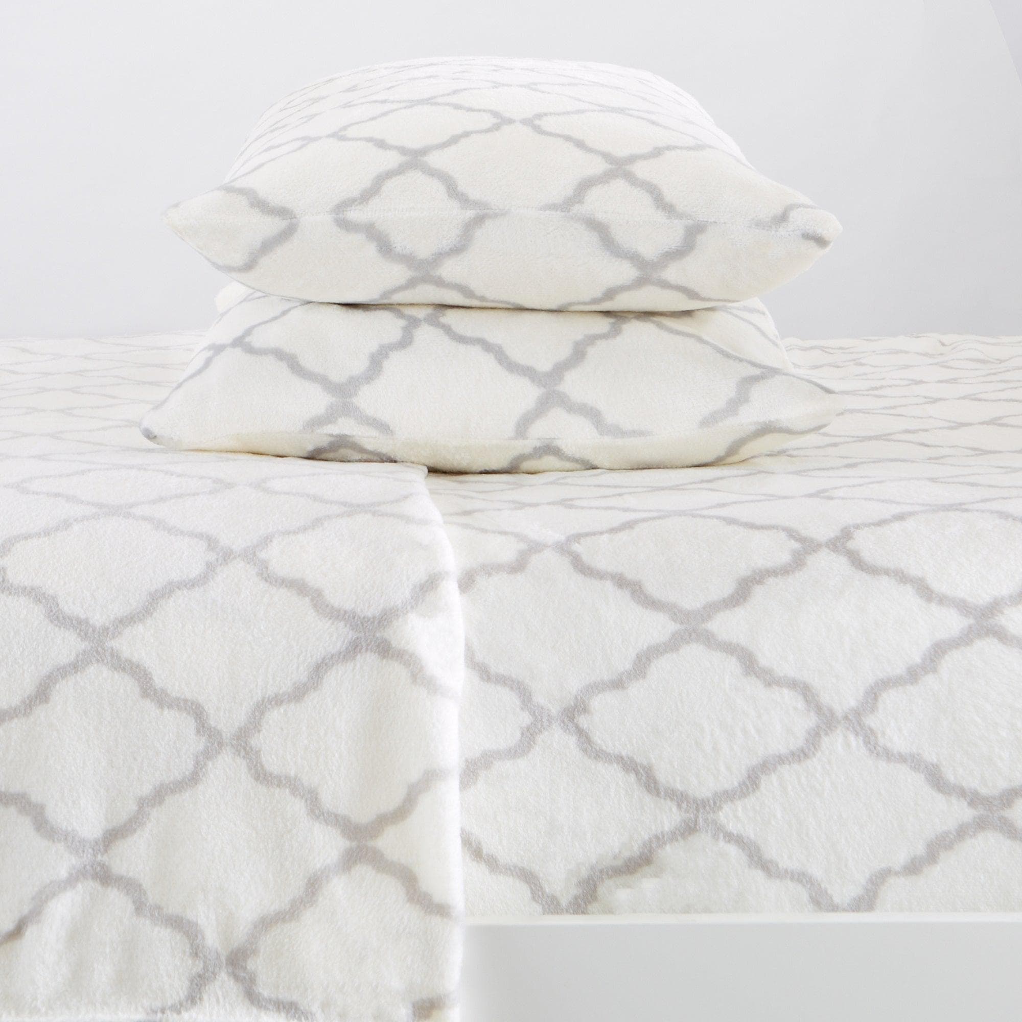 4 - Piece Printed Plush Sheet - Velvet Luxe Lattice Collection - Boske.store
