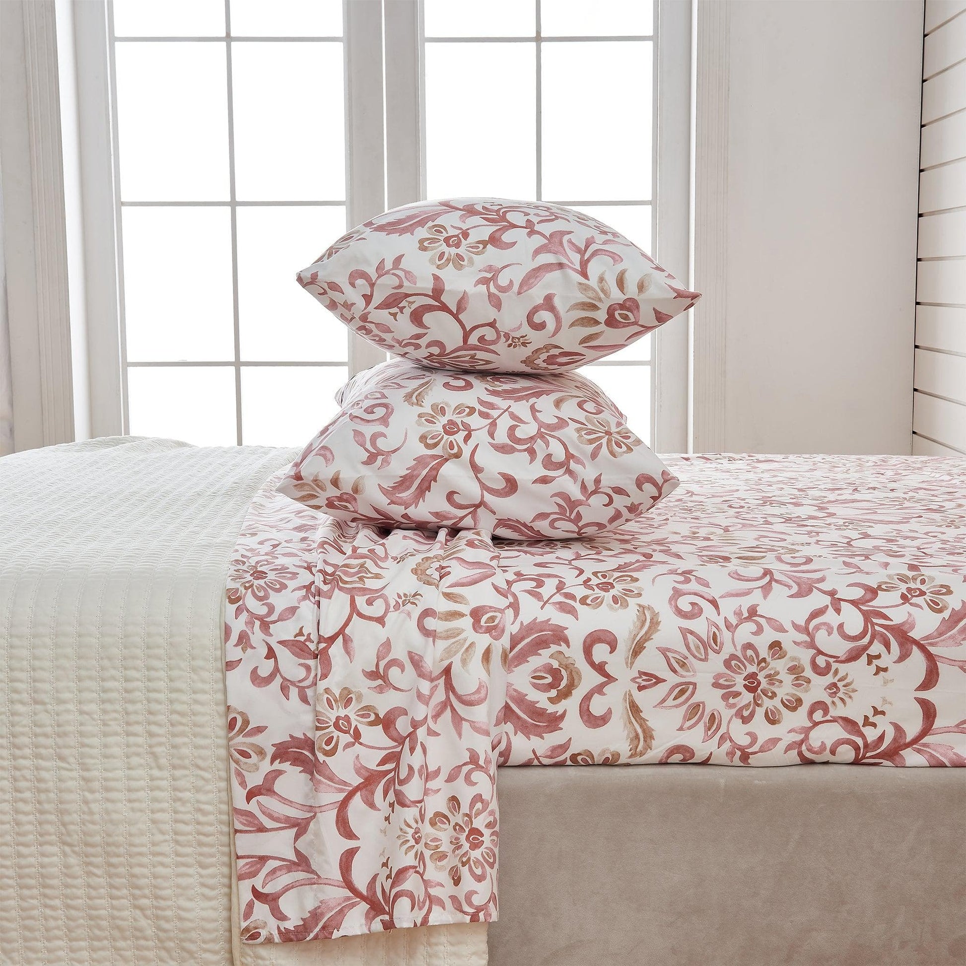 4 Piece Watercolor Floral Microfiber Sheet - Delia Collection - Boske.store