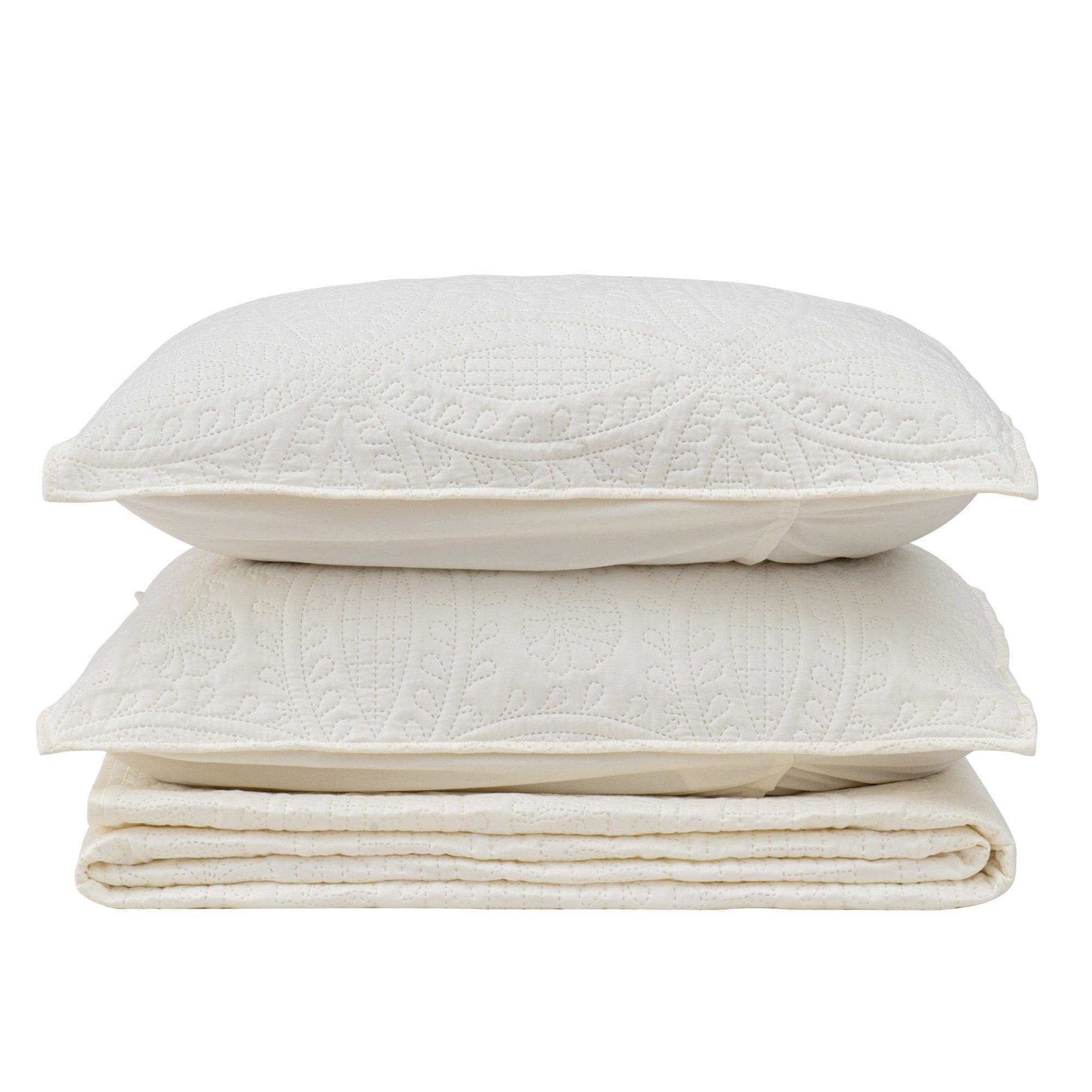 3 - Piece Oversized Medallion Quilt Set - Clara Collection - Boske.store