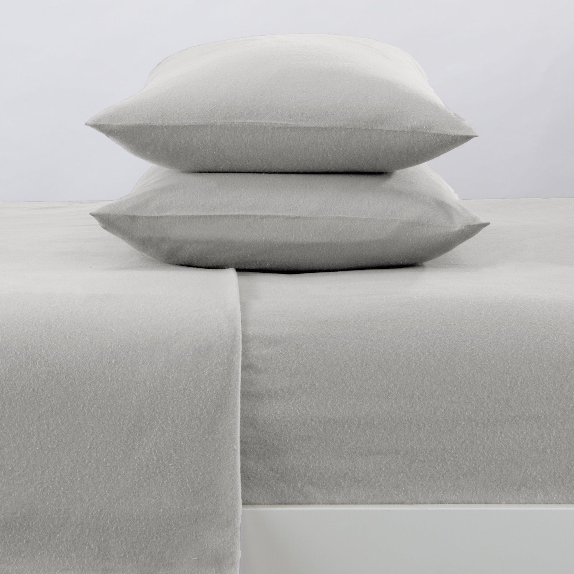 4 - Piece Cotton Solid Flannel Sheet - Nordic Collection - Boske.store