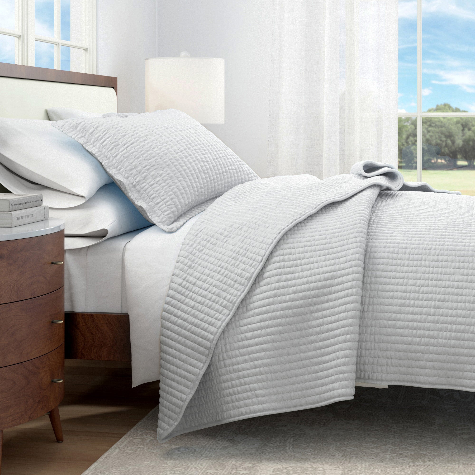 3 - Piece Solid Quilt - Alicia Collection - Boske.store